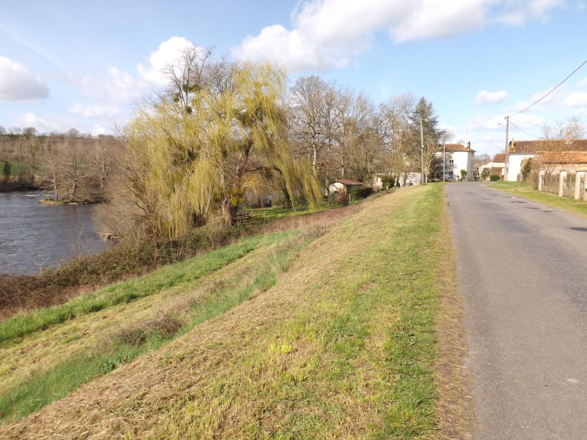 Riverside Moussac-sur-Vienne Exteriér fotografie