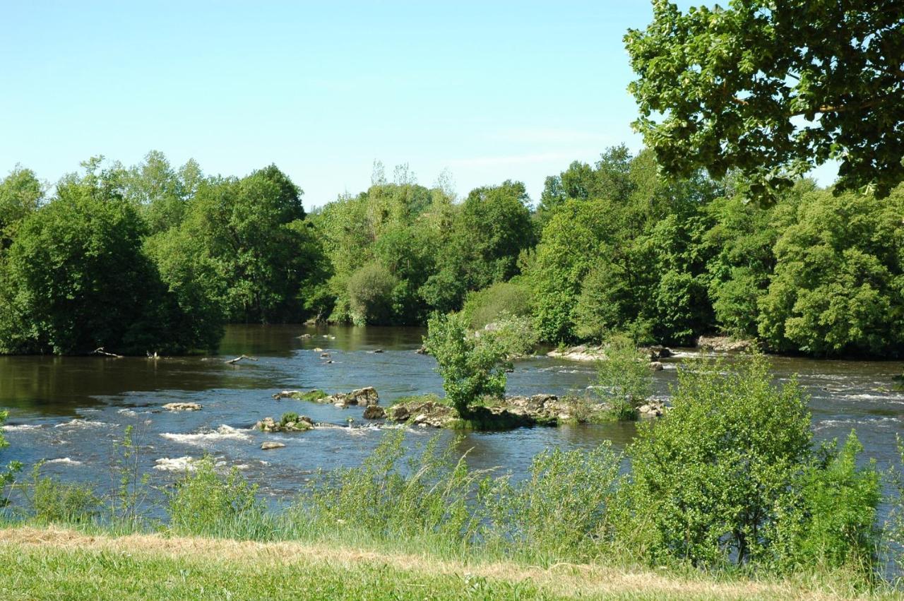 Riverside Moussac-sur-Vienne Exteriér fotografie